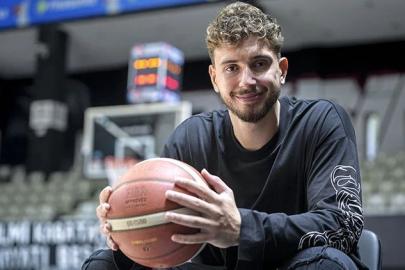 12 Dev Adam EuroBasket Finalinde: Şampiyonluk İçin Parkede