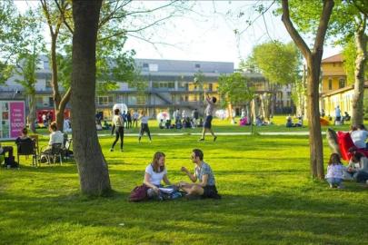 Can Holding'e operasyon: Bilgi Üniversitesi ile Doğa Koleji için YÖK ve MEB'den açıklama