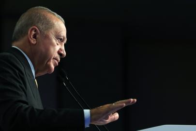 Cumhurbaşkanı Erdoğan, A Milli Basketbol Takımı'nı kutladı