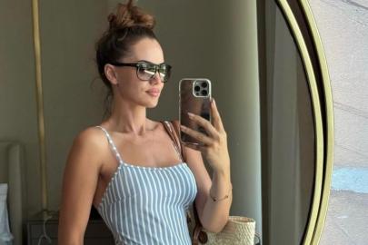 Fahriye Evcen’den Yaza Veda Pozları