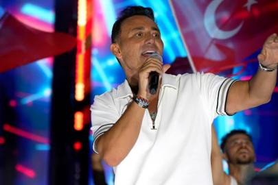 Reji Çalışanına Hakaret Etmişti! Mustafa Sandal’dan Açıklama Geldi