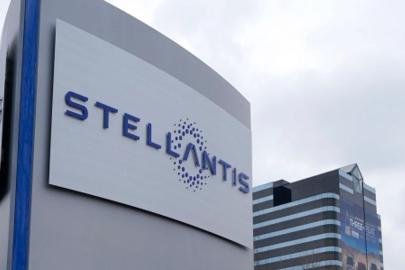 Stellantis Harekete Geçti: Devrilme Riski Taşıyan O Otomobiller Geri Çağrılıyor!