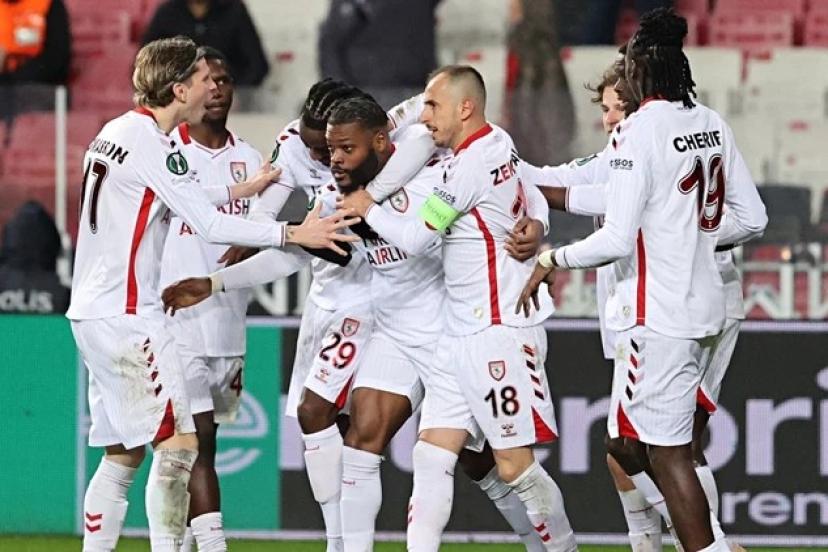 Kırmızı-Beyazlılardan Avrupa’da Tarihi Zafer: Samsunspor Son 16’da!